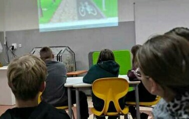 Bezpieczeństwo poruszania się na drogach rowerowych i drogach pieszo-rowerowych 2