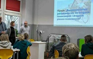 Bezpieczeństwo poruszania się na drogach rowerowych i drogach pieszo-rowerowych 8