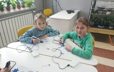 Warsztaty ozd&oacute;b robionych długopisem 3D 3