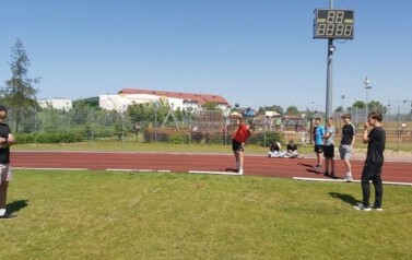 Zawody Lekkoatletyczne 16