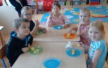 Innowacja pedagogiczna &bdquo;Witaminki&rdquo; 2024/2025 w grupie Misie&nbsp; 2