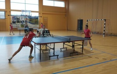 Sukcesy w p&oacute;łfinale Drużynowych Mistrzostw w Tenisie Stołowym 10