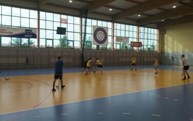 Gminne zawody w unihokeju 10