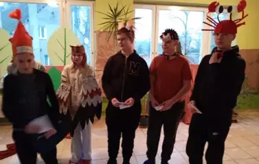 Pierwszoklasiści czytelnikami 8