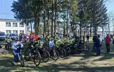 Kolarskie Sokoły wysoko &nbsp;w Świeciu nad Osą 9