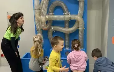 Wycieczka przedszkolak&oacute;w do Młyna Wiedzy w Toruniu 1