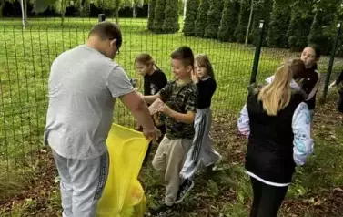&bdquo;W naturę z kulturą&rdquo; &ndash; Sprzątanie Świata 12