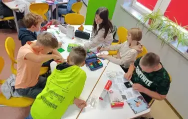 Warsztaty STEAM &ndash; matematyka w ruchu, przestrzeni i technologii 4