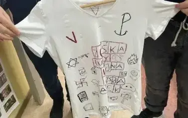 Lektura na wieszaku &ndash; &bdquo;Kamienie na szaniec&rdquo; 17
