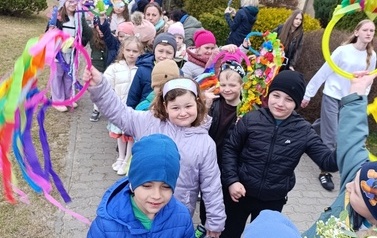 Obchody Pierwszego Dnia Wiosny w naszej szkole 7