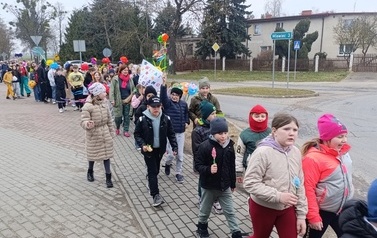 Obchody Pierwszego Dnia Wiosny w naszej szkole 13