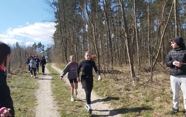 Gminne eliminacje w Drużynowych Biegach Przełajowych 30