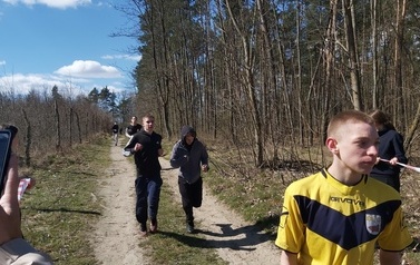 Gminne eliminacje w Drużynowych Biegach Przełajowych 41