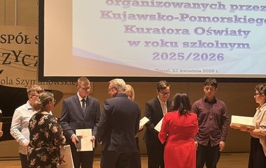 Sukcesy uczni&oacute;w w konkursach przedmiotowych Kuratorium Oświaty 2