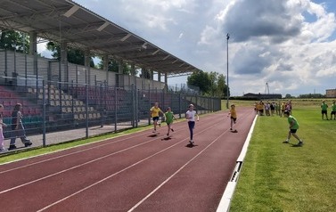 Świetny występ w tr&oacute;jboju &ndash; dziewczęta i chłopcy na podium 8