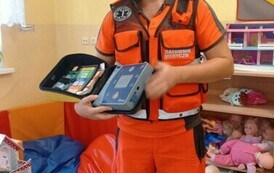 Wizyta ratownika medycznego w &bdquo;Krasnalach&rdquo; i &bdquo;Misiach&rdquo; 18