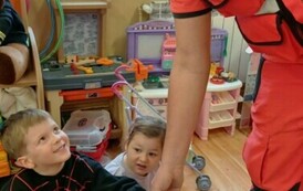 Wizyta ratownika medycznego w &bdquo;Krasnalach&rdquo; i &bdquo;Misiach&rdquo; 20