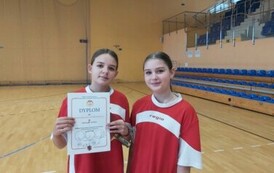 Sukcesy w p&oacute;łfinale Drużynowych Mistrzostw w Tenisie Stołowym 1