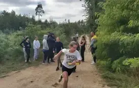 Cztery drużyny &ndash; cztery medale! Mistrzowski występ naszych uczni&oacute;w w Komionkach 8