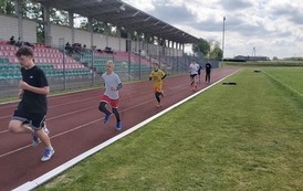 Złoto chłopc&oacute;w i srebro dziewcząt w czw&oacute;rboju 32