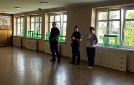 Bezpieczna droga do szkoły &ndash; spotkanie z Policjantami 14