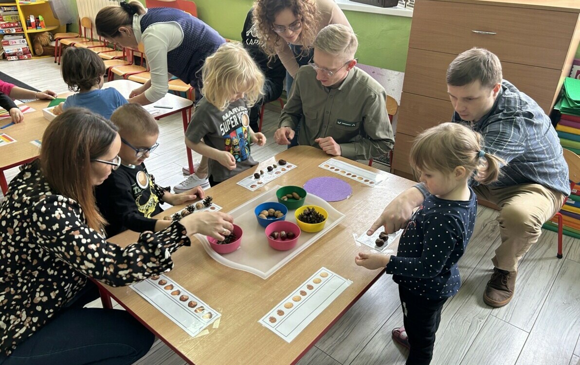 Zdjęcie do RODZINNE WARSZTATY MATEMATYCZNE