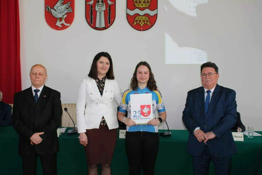 Zdjęcie do Zawodniczka UKS &bdquo;Sok&oacute;ł&rdquo; Wielkie Rychnowo nagrodzona  przez Starostę Powiatu Golubsko &ndash; Dobrzyńskiego 
