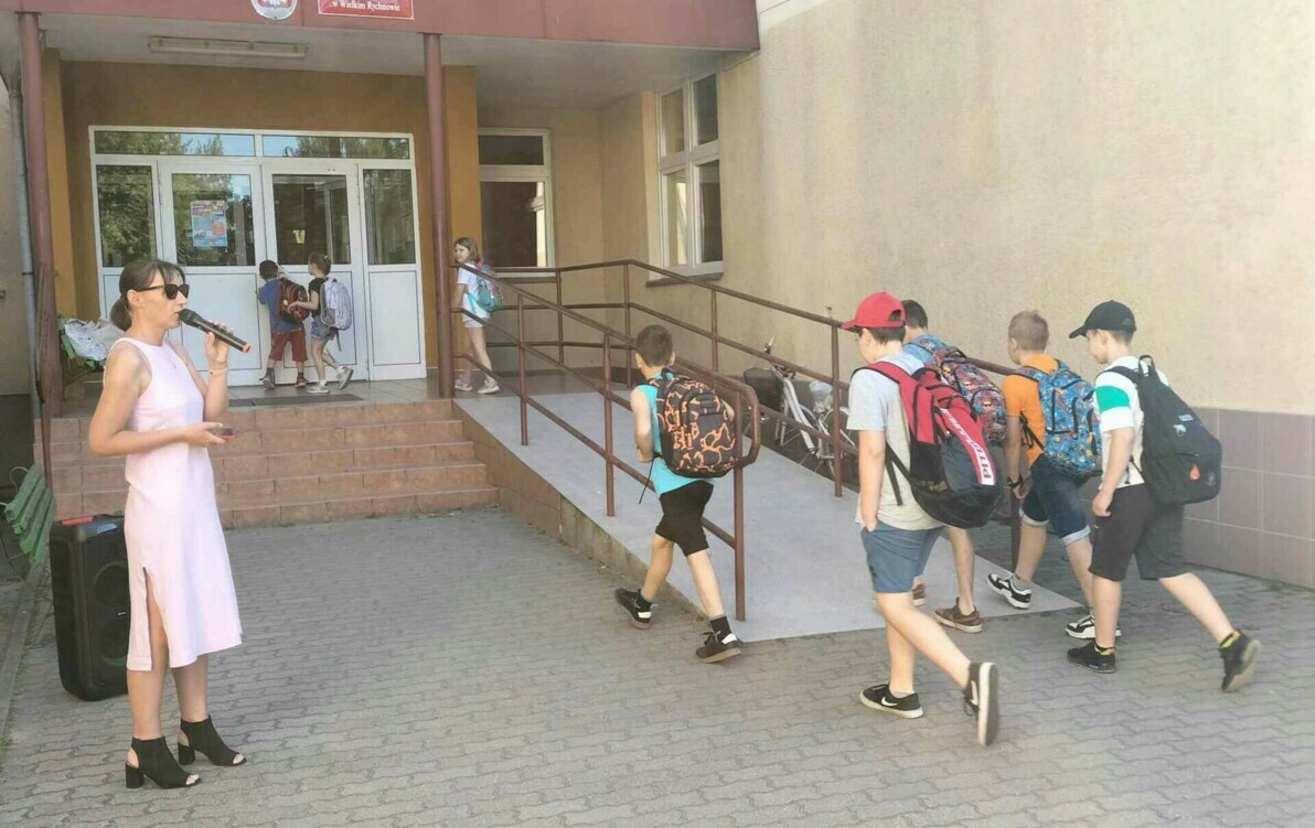 Zdjęcie do Bon ton na co dzień - bo z kulturą nam do twarzy.
