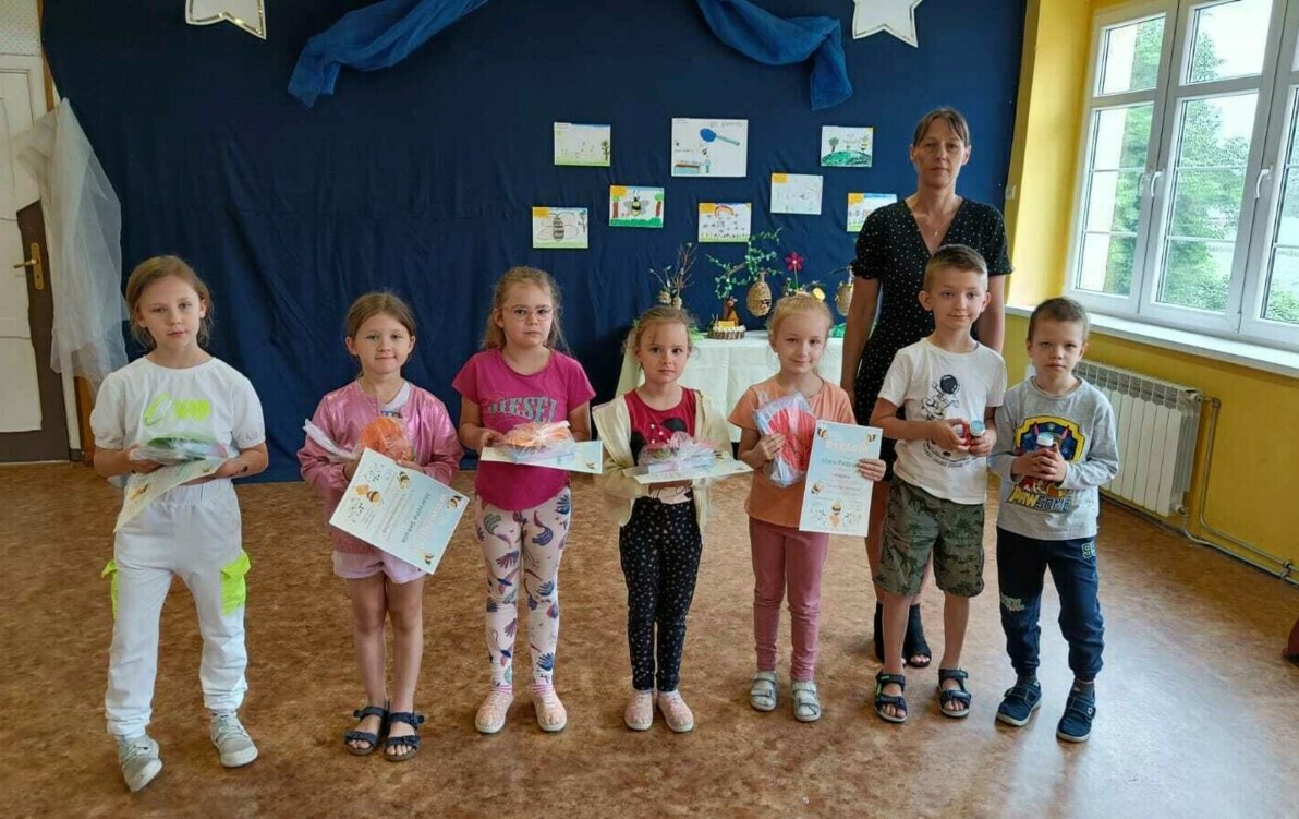 Zdjęcie do Pszczoły &ndash; owady ważne w naszym życiu