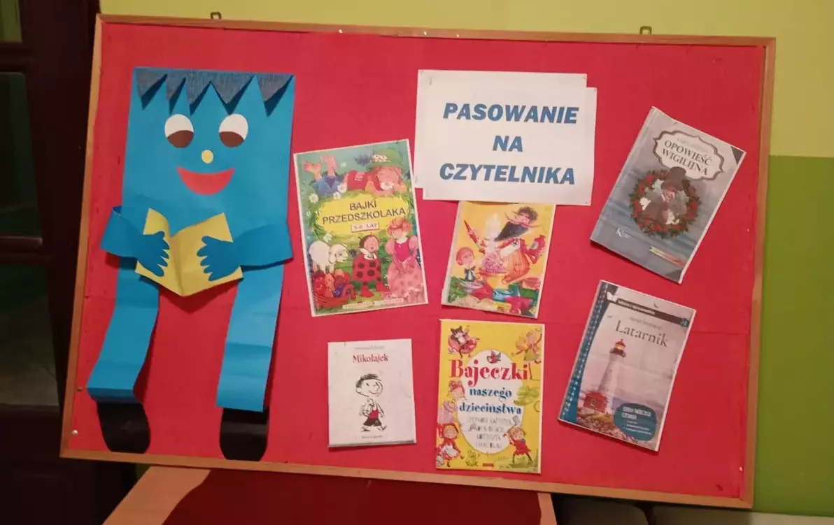 Zdjęcie do Pierwszoklasiści czytelnikami