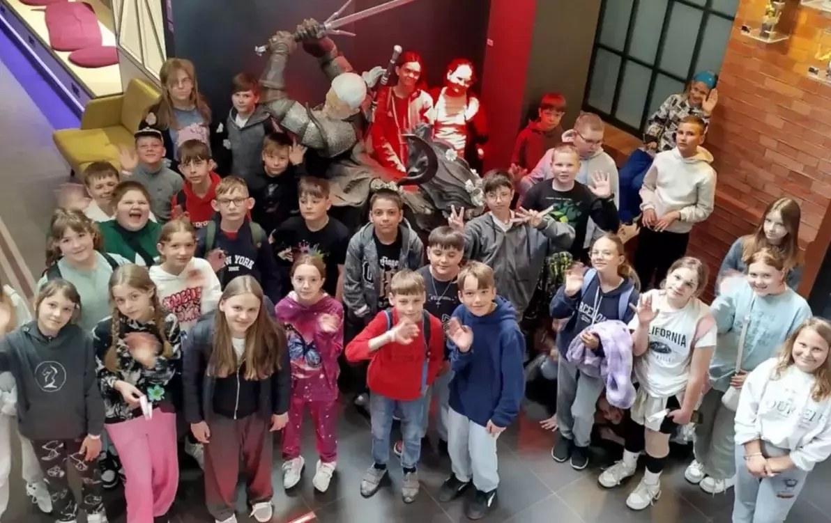 Zdjęcie do Wycieczka klas 4 i 5 do Łodzi &ndash; dzień pełen nauki, zabawy i nowych odkryć