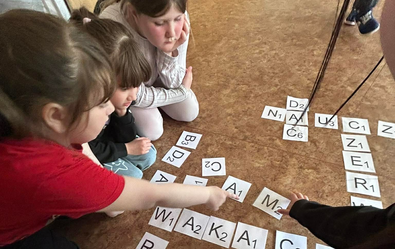 Zdjęcie do Obchody Dnia Scrabble w naszej szkole &ndash; święto nietypowe, ale wyjątkowe